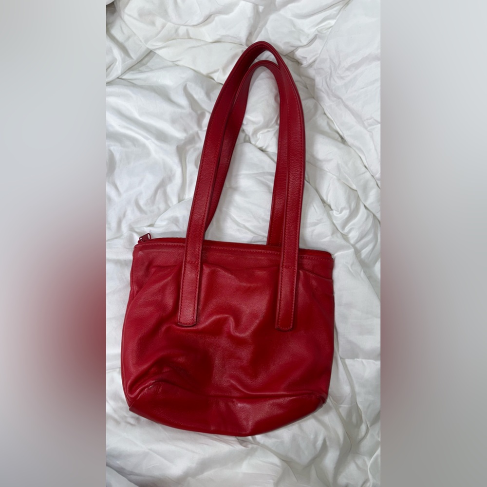 Red Retro Purse - Picture 2 of 3
